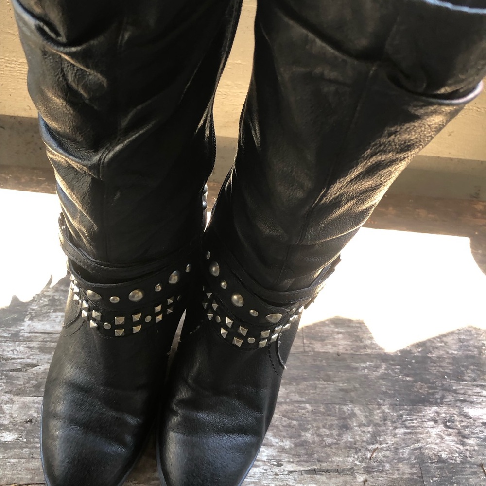 Kelly & Katie Becca Black Leather Studs Knee High  Boots Size 8.5M - Picture 4 of 15